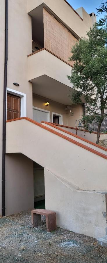 ヴィッラシミーウスA Casa Di Pintusアパートメント エクステリア 写真